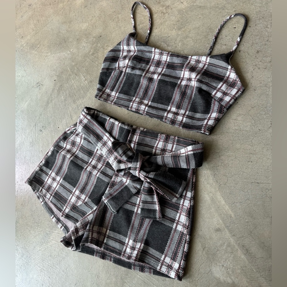 Reckless Rep Plaid Set — 2 Piece Crop Top & Shorts - Picture 2 of 5